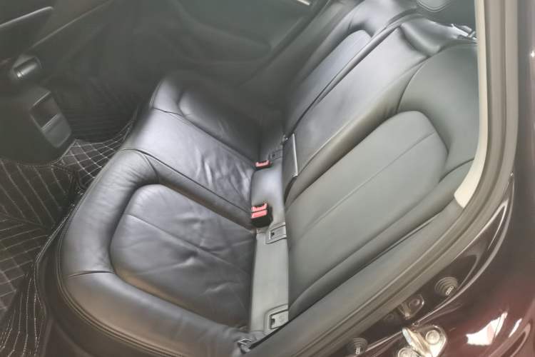 Used Audi A3 2016 Limousine 35 TFSI Prestige Edition Left Rear Seat