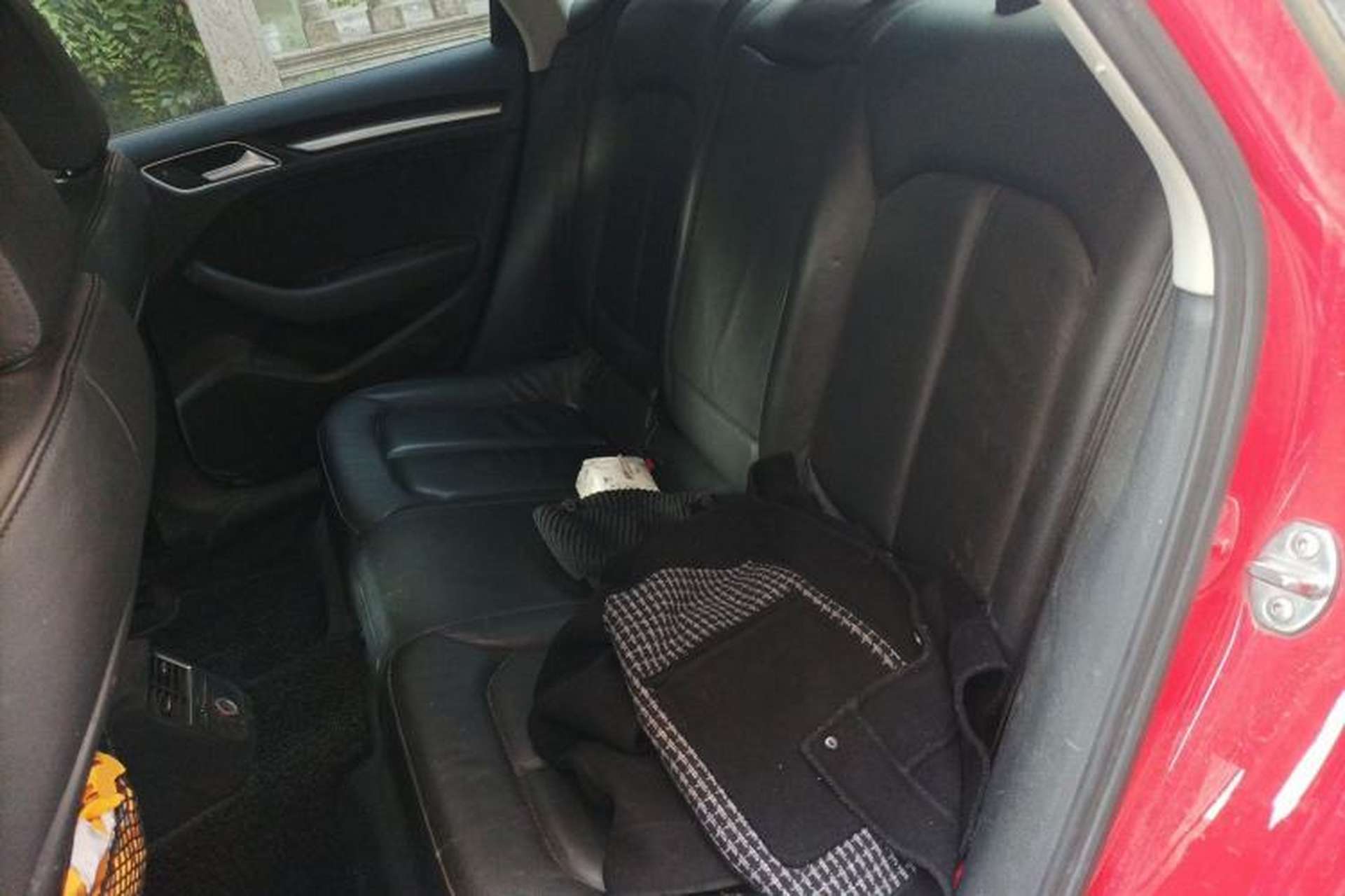 Used Audi A3 2016 Limousine 35 TFSI Style Edition Left Rear Seat
