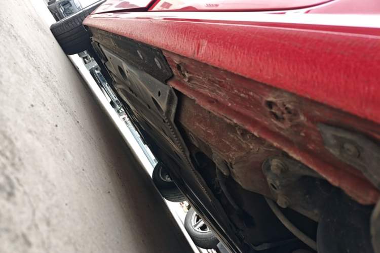 Used Audi A3 2016 Limousine 35 TFSI Prestige Edition Left Side Sill