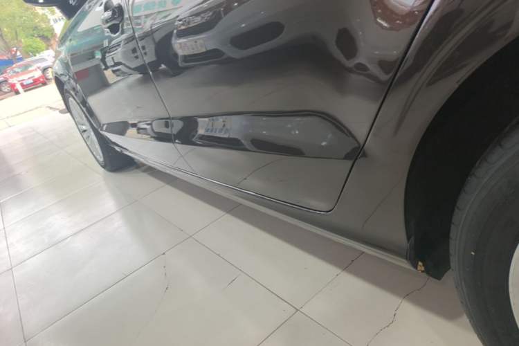 Used Audi A3 2016 Limousine 35 TFSI Ambition Edition Left Side Sill