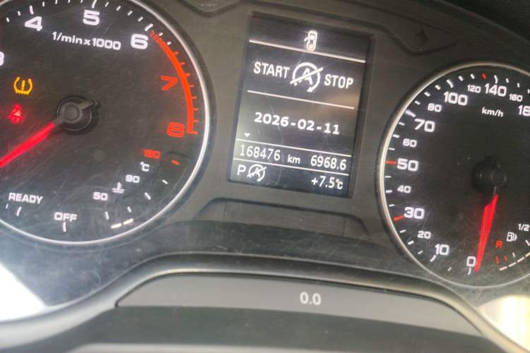 Used Audi A3 2016 Limousine 35 TFSI Ambition Edition Odometer Close Up
