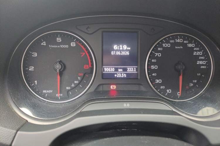 Used Audi A3 2016 Limousine 35 TFSI Prestige Edition Odometer Close Up