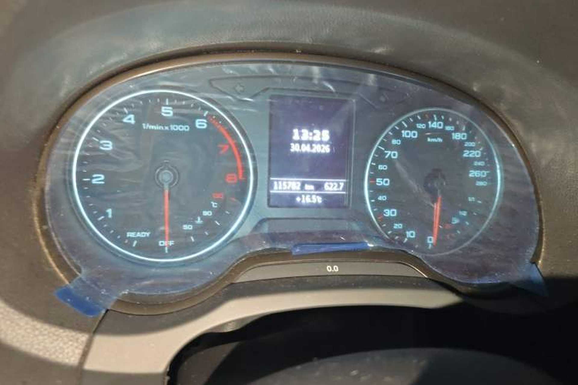Used Audi A3 2016 Limousine 35 TFSI Style Edition Odometer Close Up