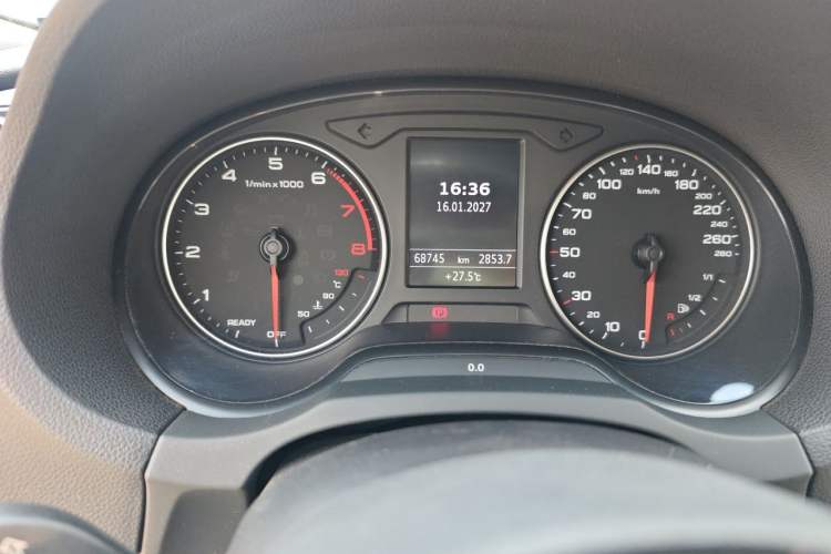 Used Audi A3 2016 Sportback 35 TFSI Ambition Edition Odometer Close Up
