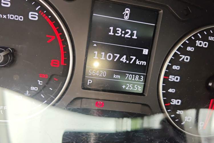 Used Audi A3 2016 Limousine 35 TFSI Prestige Edition Odometer Close Up