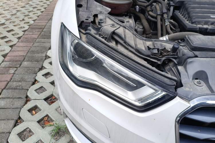 Used Audi A3 2016 Limousine 35 TFSI Prestige Edition Right Front Headlight