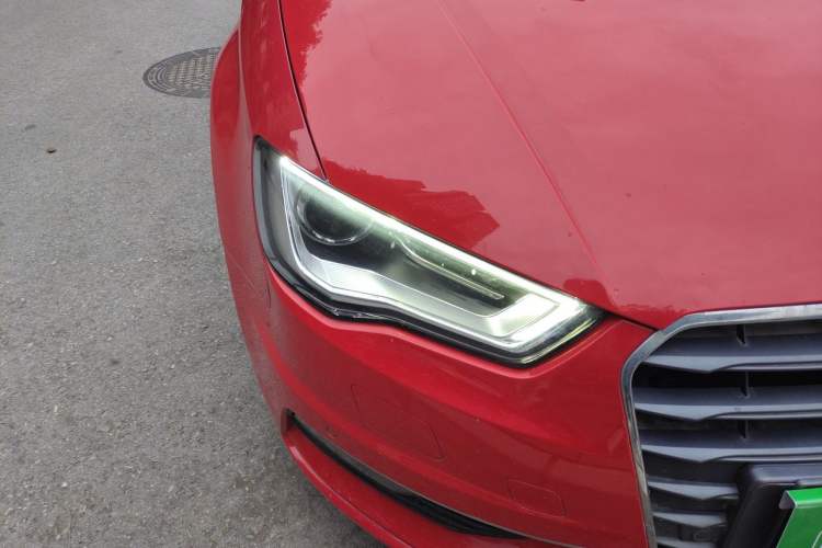 Used Audi A3 2016 Limousine 35 TFSI Prestige Edition Right Front Headlight
