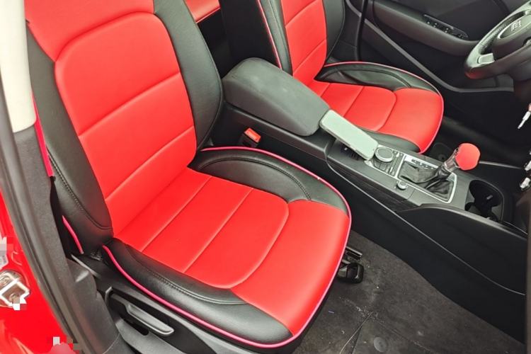 Used Audi A3 2016 Limousine 35 TFSI Prestige Edition Right Front Seat