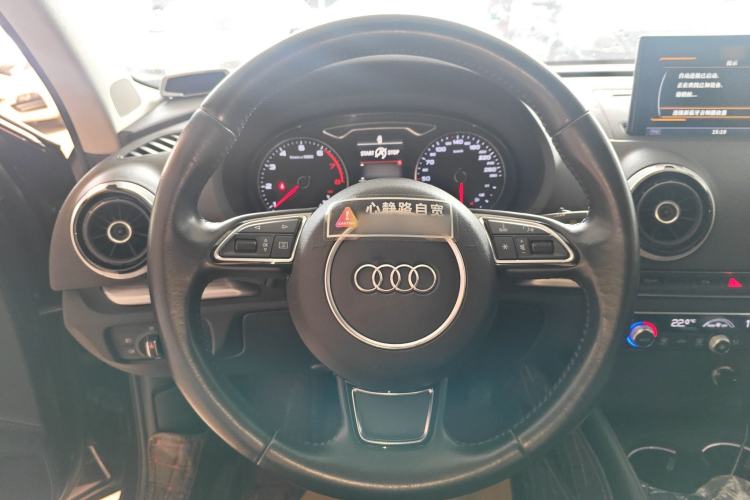 Used Audi A3 2016 Limousine 40 TFSI Style Edition Steering Wheel