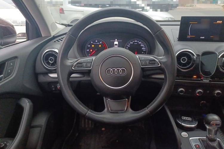 Used Audi A3 2016 Limousine 35 TFSI Prestige Edition Steering Wheel