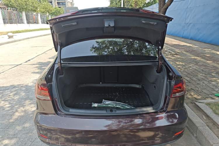 Used Audi A3 2016 Limousine 35 TFSI Ambition Edition Trunk