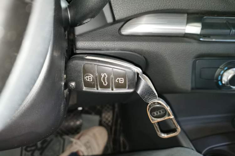 Used Audi A3 2016 Limousine 35 TFSI Prestige Edition Vehicle Key