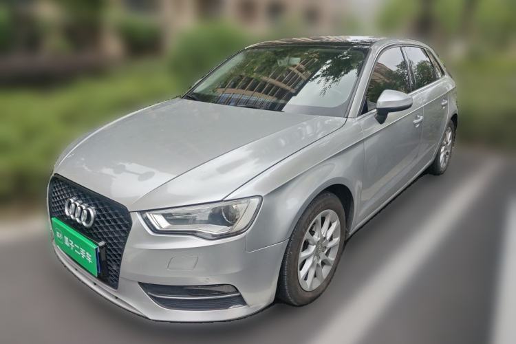Used Audi A3 2016 Sportback 35 TFSI Ambition Guazi used car, China used car export, Used car for sale, Used cars, Cheapest cars for sale