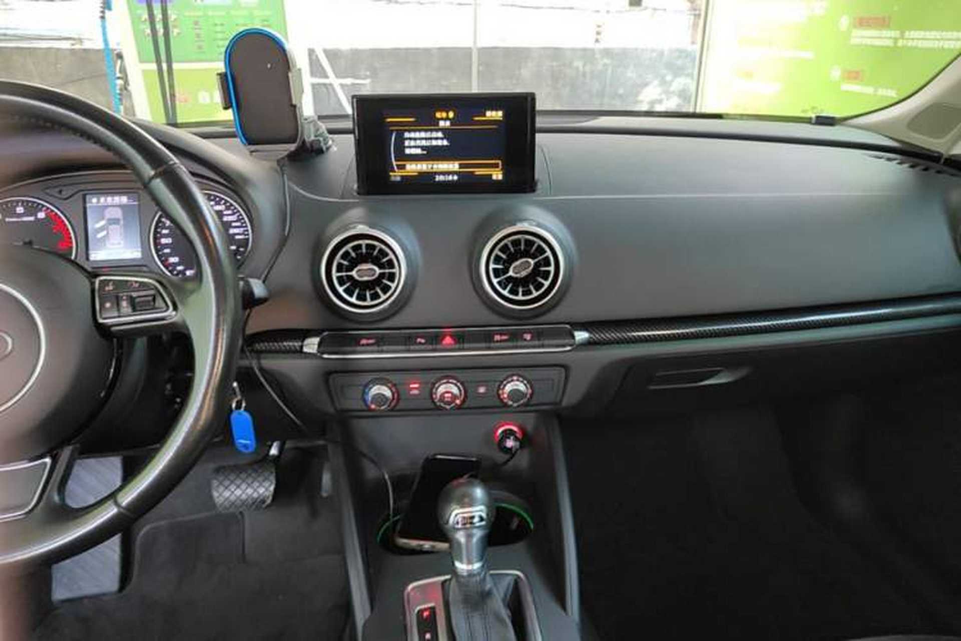 Used Audi A3 2016 Sportback 35 TFSI Ambition Audio And AC Panel