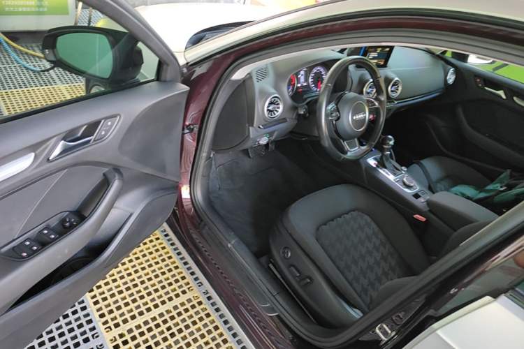 Used Audi A3 2016 Sportback 35 TFSI Ambition Driver Seat