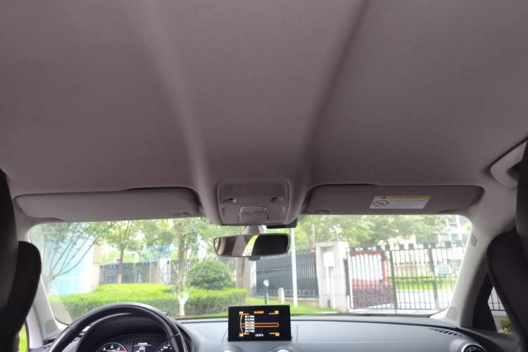 Used Audi A3 2016 Limousine 35 TFSI Ambition Edition Headliner
