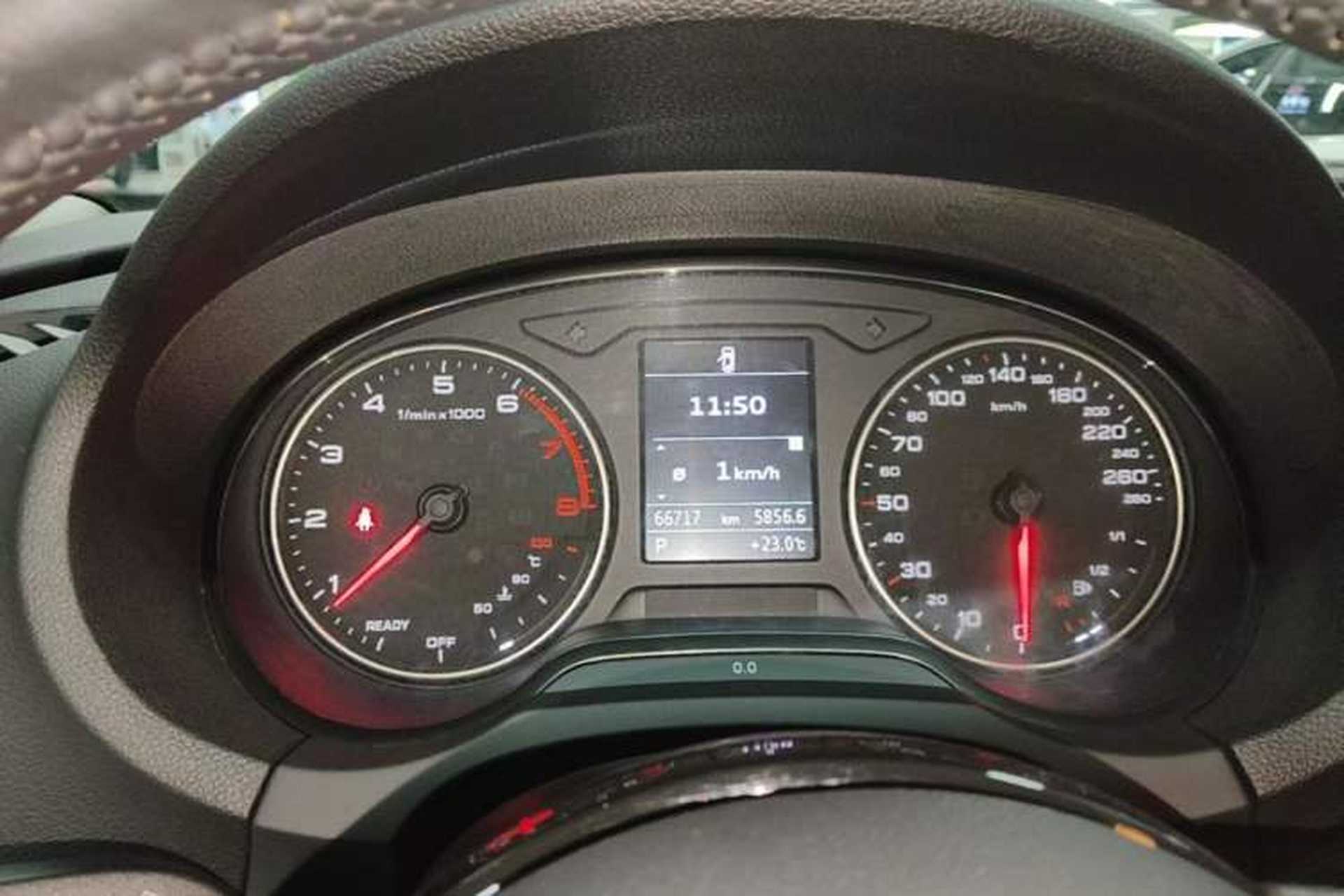 Used Audi A3 2016 Limousine 35 TFSI Prestige Edition Instrument Cluster