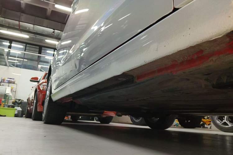 Used Audi A3 2016 Limousine 35 TFSI Prestige Edition Right Side Sill