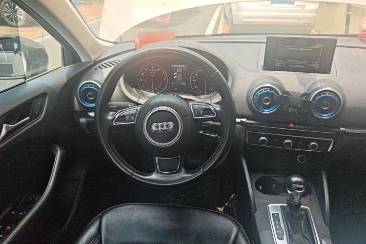 Used Audi A3 2016 Sportback 35 TFSI Ambition Steering Wheel