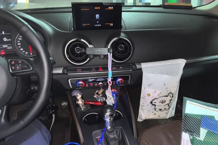 Used Audi A3 2016 Limousine 35 TFSI Style Edition Audio And AC Panel