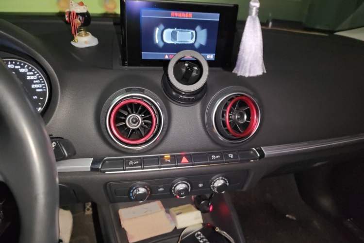 Used Audi A3 2016 Sportback 35 TFSI Ambition Audio And AC Panel