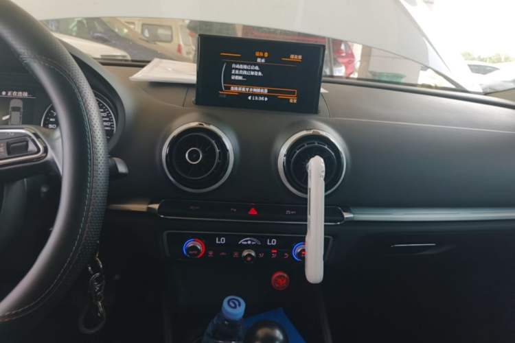 Used Audi A3 2016 Sportback 35 TFSI Style Edition Audio And AC Panel