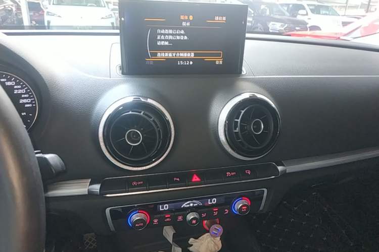 Used Audi A3 2016 Limousine 35 TFSI Style Edition Audio And AC Panel