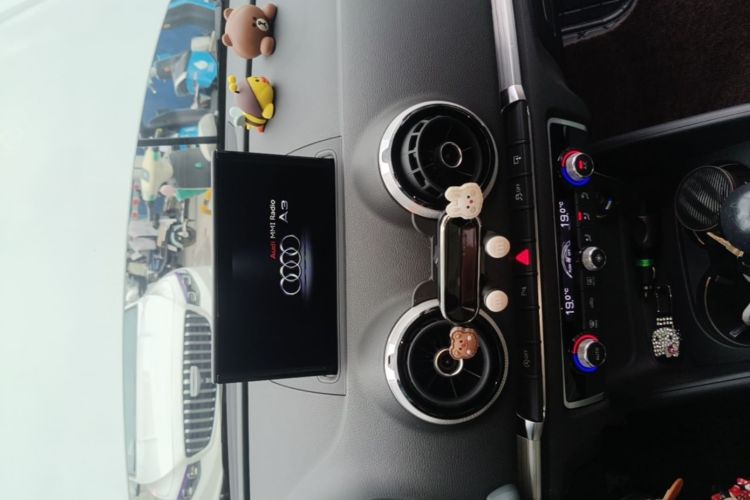 Used Audi A3 2016 Sportback 35 TFSI Style Edition Audio And AC Panel