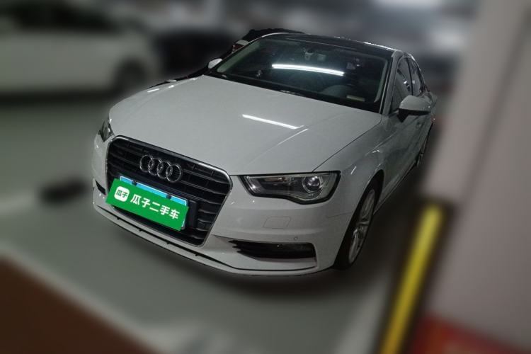Used Audi A3 2016 Limousine 35 TFSI Style Edition Guazi used car, China used car export, Used car for sale, Used Audi cars, Cheapest cars for sale