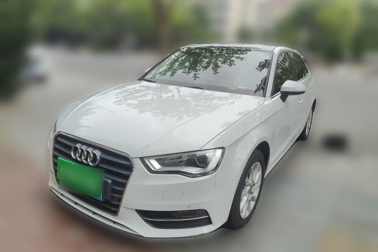 Used Audi A3 2016 Sportback 35 TFSI Ambition Guazi used car, China used car export, Used car for sale, Used Audi cars, Cheapest cars for sale