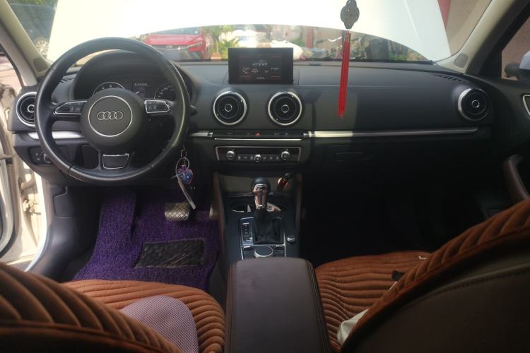 Used Audi A3 2016 Sportback 35 TFSI Style Edition Center Console