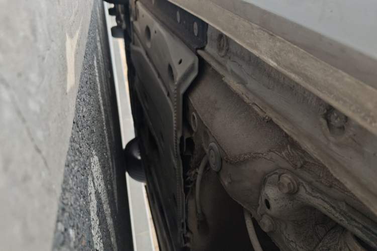 Used Audi A3 2016 Limousine 35 TFSI Style Edition Chassis Rear Left