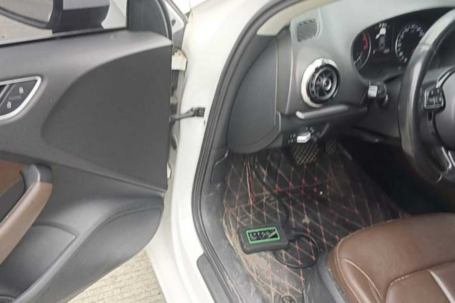 Used Audi A3 2016 Limousine 35 TFSI Style Edition Driver Seat