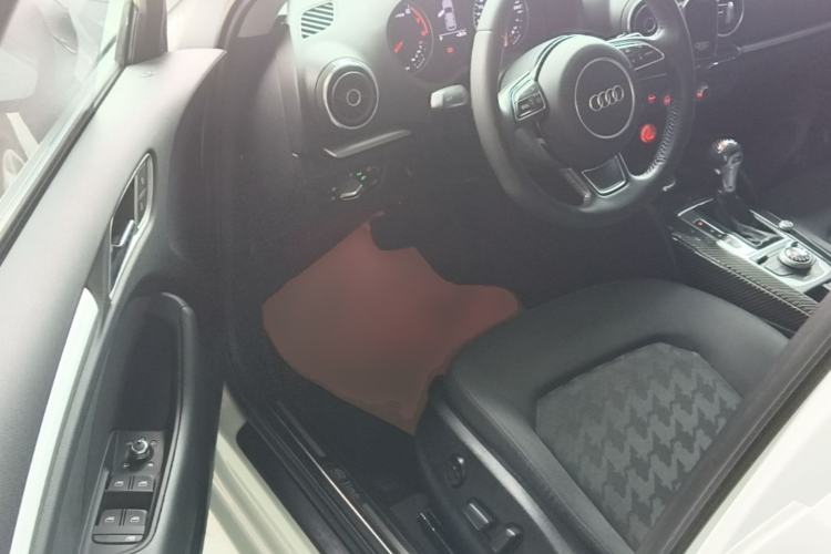 Used Audi A3 2016 Sportback 35 TFSI Ambition Edition Driver Seat