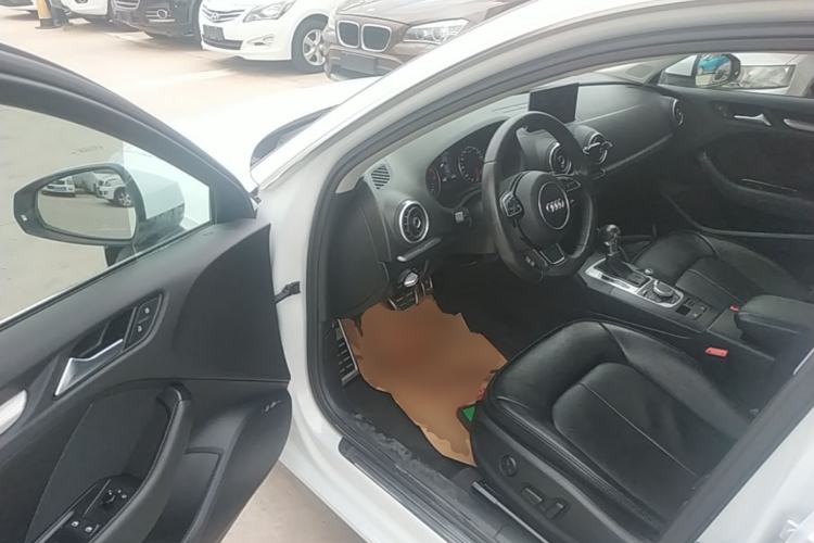 Used Audi A3 2016 Sportback 35 TFSI Ambition Driver Seat