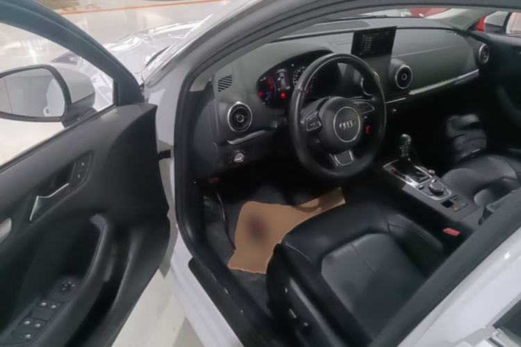 Used Audi A3 2016 Sportback 35 TFSI Ambition Driver Seat