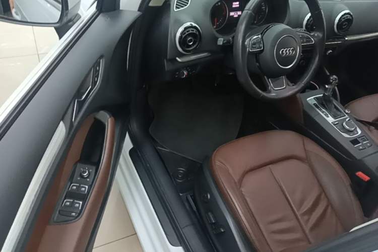 Used Audi A3 2016 Sportback 35 TFSI Style Edition Driver Seat