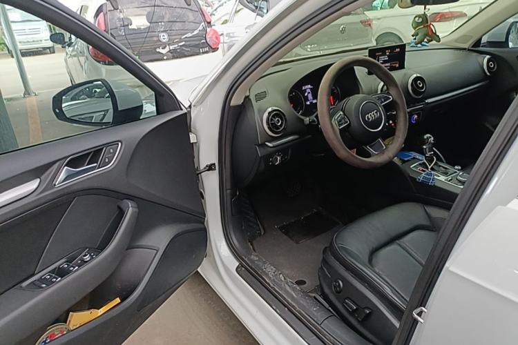 Used Audi A3 2016 Sportback 35 TFSI Style Edition Driver Seat