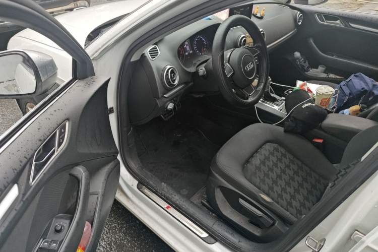 Used Audi A3 2016 Sportback 35 TFSI Ambition Edition Driver Seat