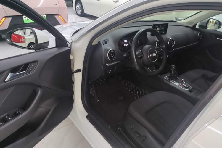 Used Audi A3 2016 Sportback 35 TFSI Ambition Driver Seat