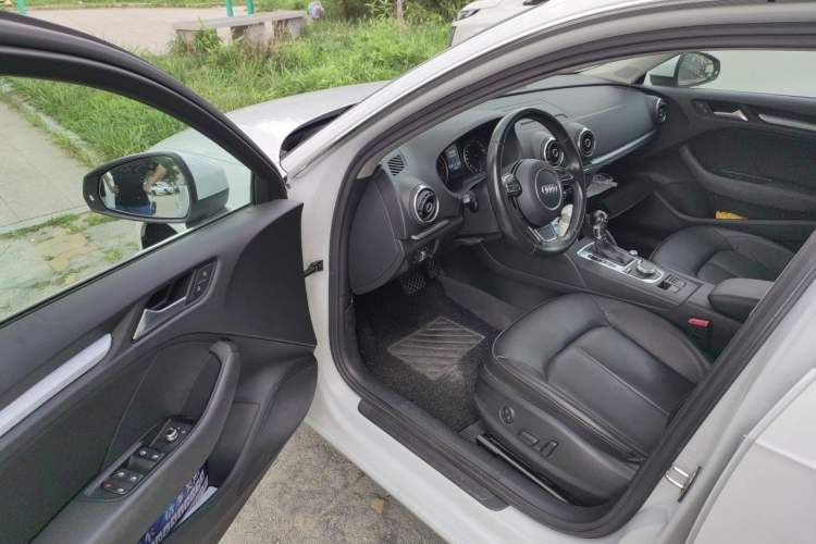 Used Audi A3 2016 Sportback 35 TFSI Ambition Driver Seat