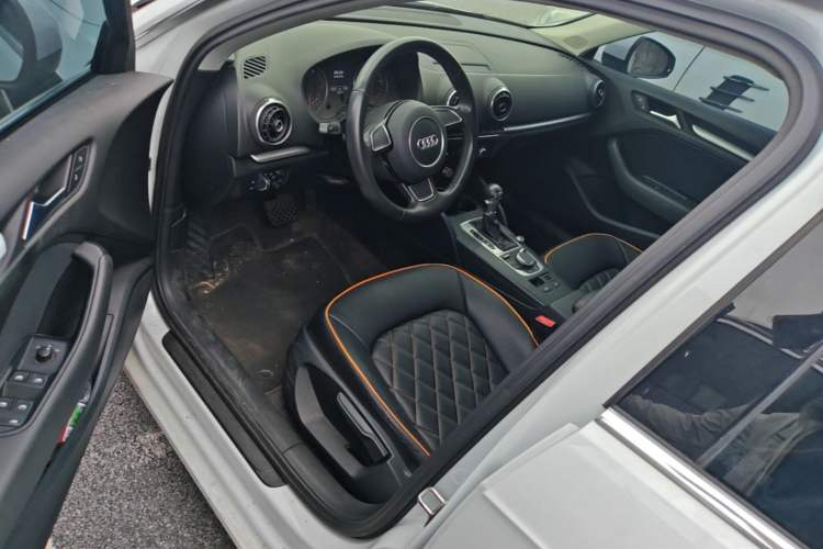 Used Audi A3 2016 Sportback 35 TFSI Ambition Edition Driver Seat