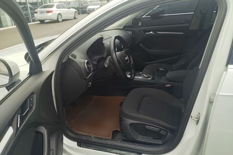 Used Audi A3 2016 Sportback 35 TFSI Ambition Edition Driver Seat