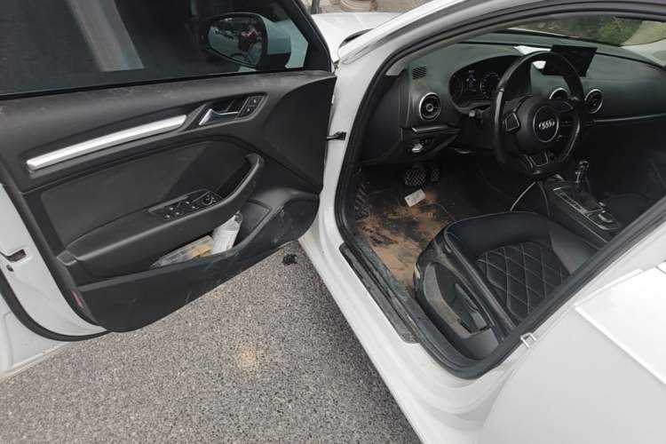 Used Audi A3 2016 Sportback 35 TFSI Ambition Edition Driver Seat