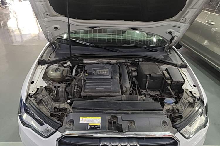 Used Audi A3 2016 Sportback 35 TFSI Ambition Edition Engine Bay