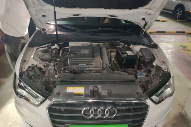 Used Audi A3 2016 Limousine 35 TFSI Prestige Edition Engine Bay
