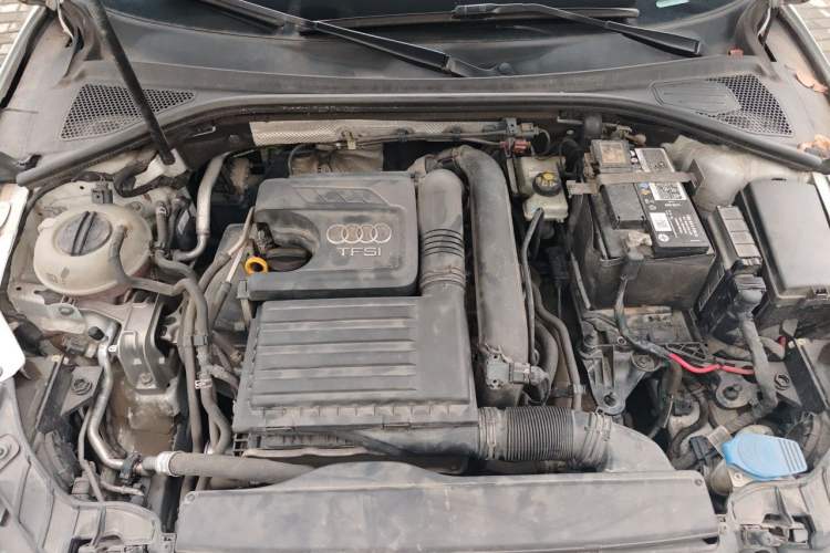 Used Audi A3 2016 Limousine 35 TFSI Prestige Edition Engine Bay