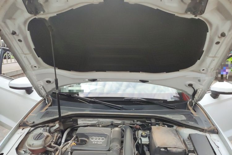 Used Audi A3 2016 Limousine 35 TFSI Ambition Edition Engine Bay