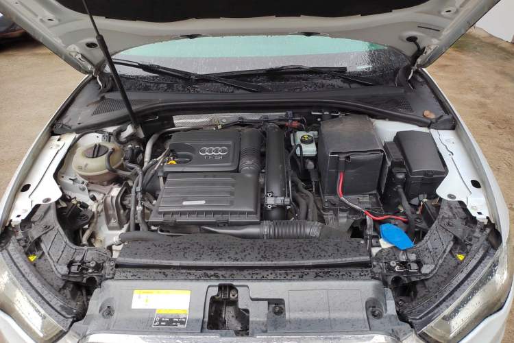 Used Audi A3 2016 Limousine 35 TFSI Prestige Edition Engine Bay