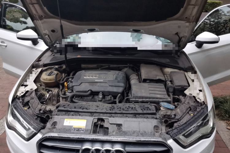 Used Audi A3 2016 Limousine 40 TFSI Style Edition Engine Bay